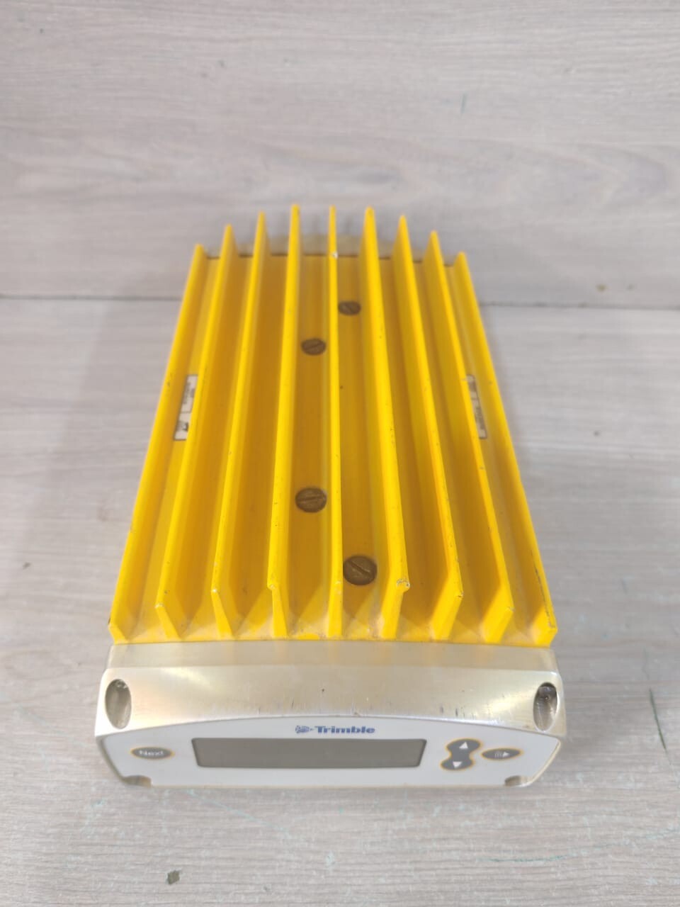 Trimble 38550-46 TRIMBLE TRIMMARK 3 GPS RADIO MODEM PN: 38550-46 / 450-460 MHZ 9