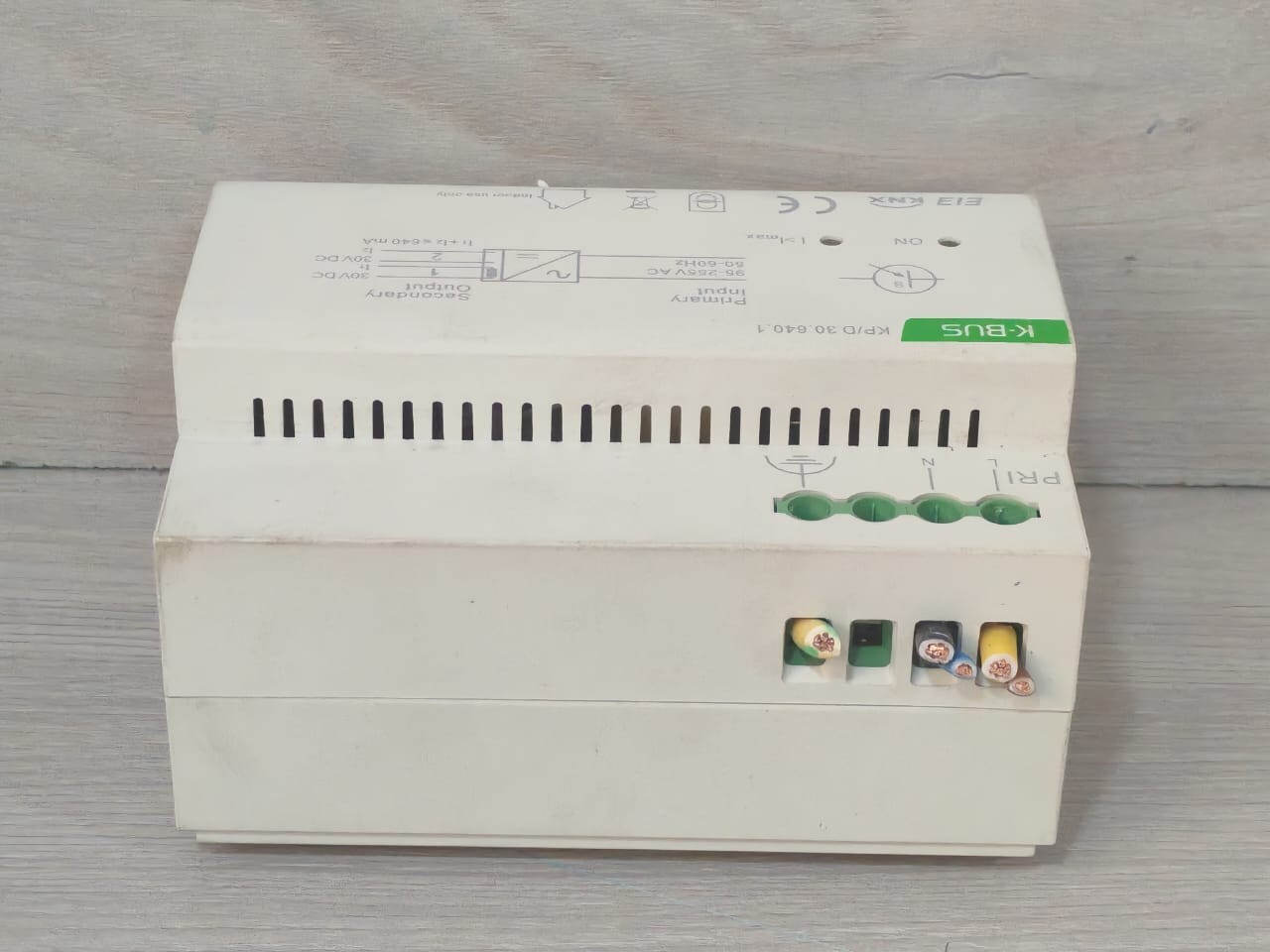 Unbranded KP/D 30.640.1 K-BUS KP/D 30.640.1 KNX Power Supply 7