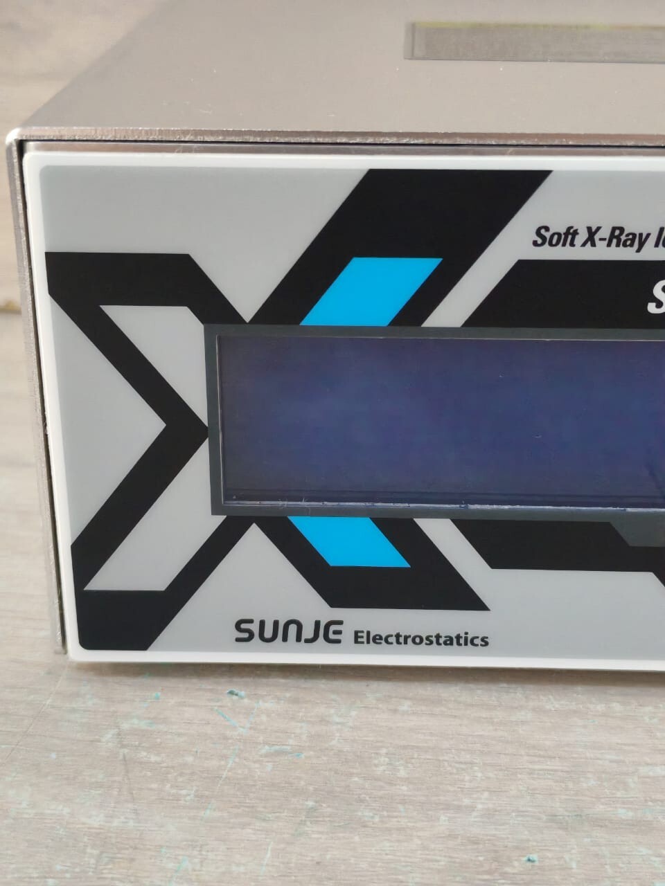 SUNJE ELECTROSTATICS SXN-10B SUNJE ELECTROSTATICS SXN-10B SOFT CONTROLLER AC100-240V- INCOMPLETE ACCS 4