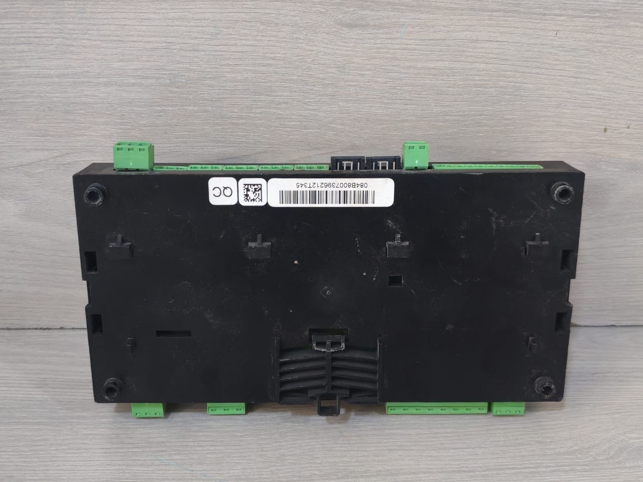 Danfoss 084B8007 Danfoss AK-PC 530 Capacity Controller 084B8007 24Va.c 50/60Hz 8VA 8