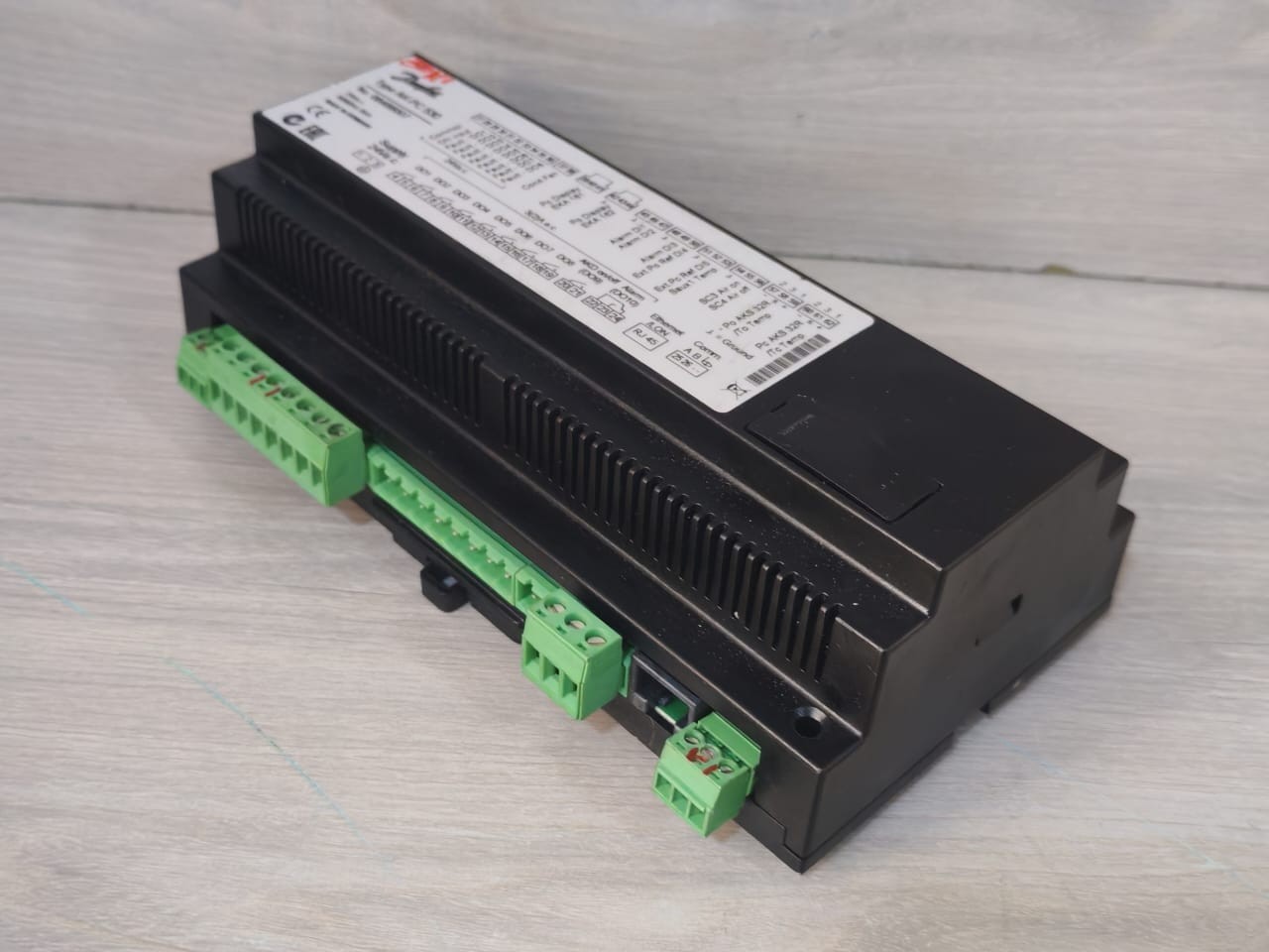 Danfoss 084B8007 Danfoss AK-PC 530 Capacity Controller 084B8007 24Va.c 50/60Hz 8VA 10