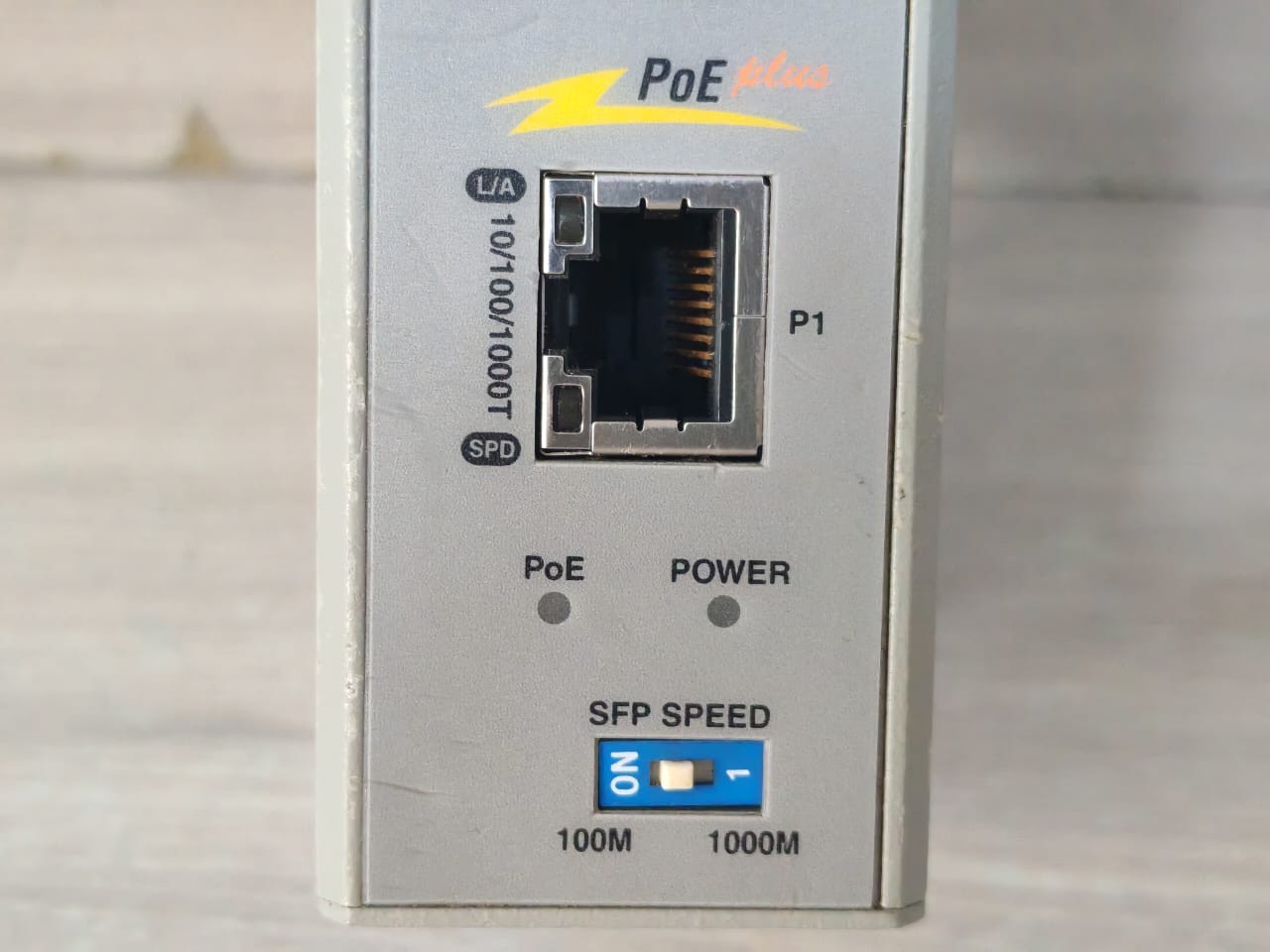 Allied Telesis AT-IMC1000TP/SFP Allied Telesis AT-IMC1000TP/SFP MEDIA CONVERTER 48VDC 3