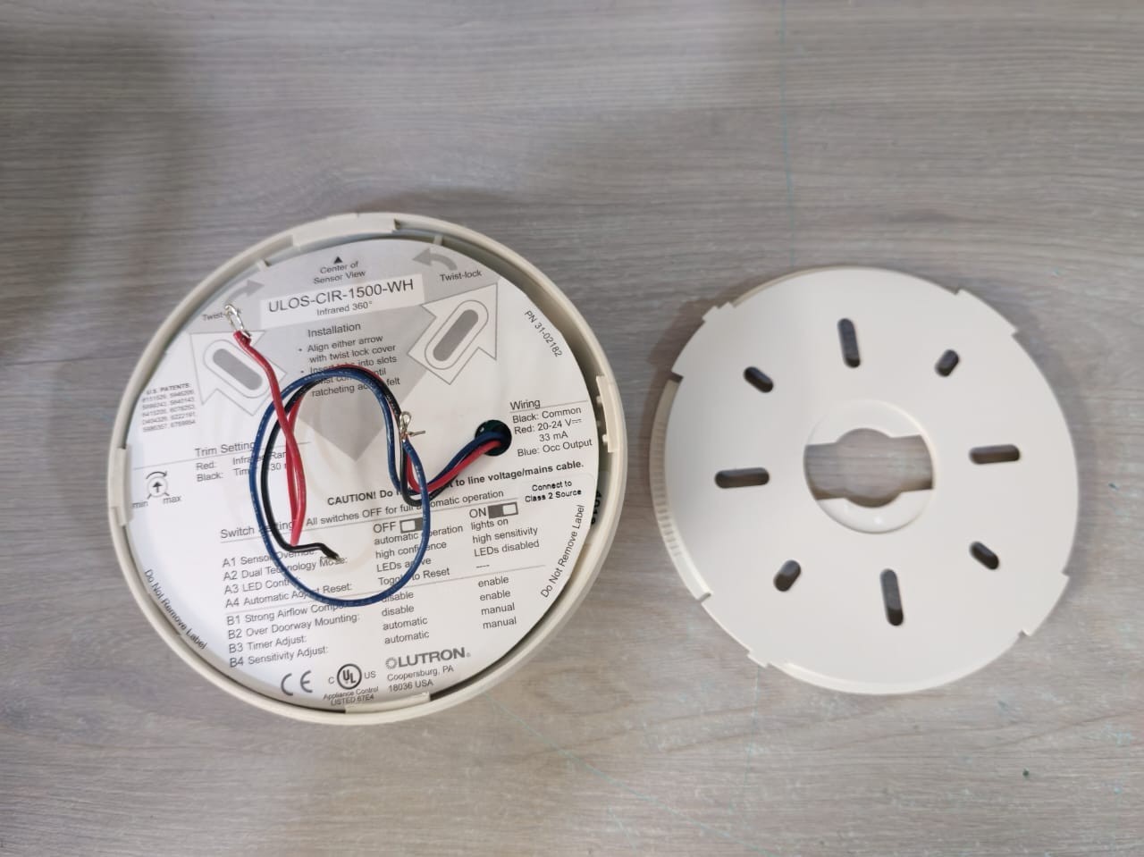 Lutron MOUNT-360 Lutron ULOS-CIR-1500-WH Occupancy Sensor Infrared Ceiling Mount 360° 6