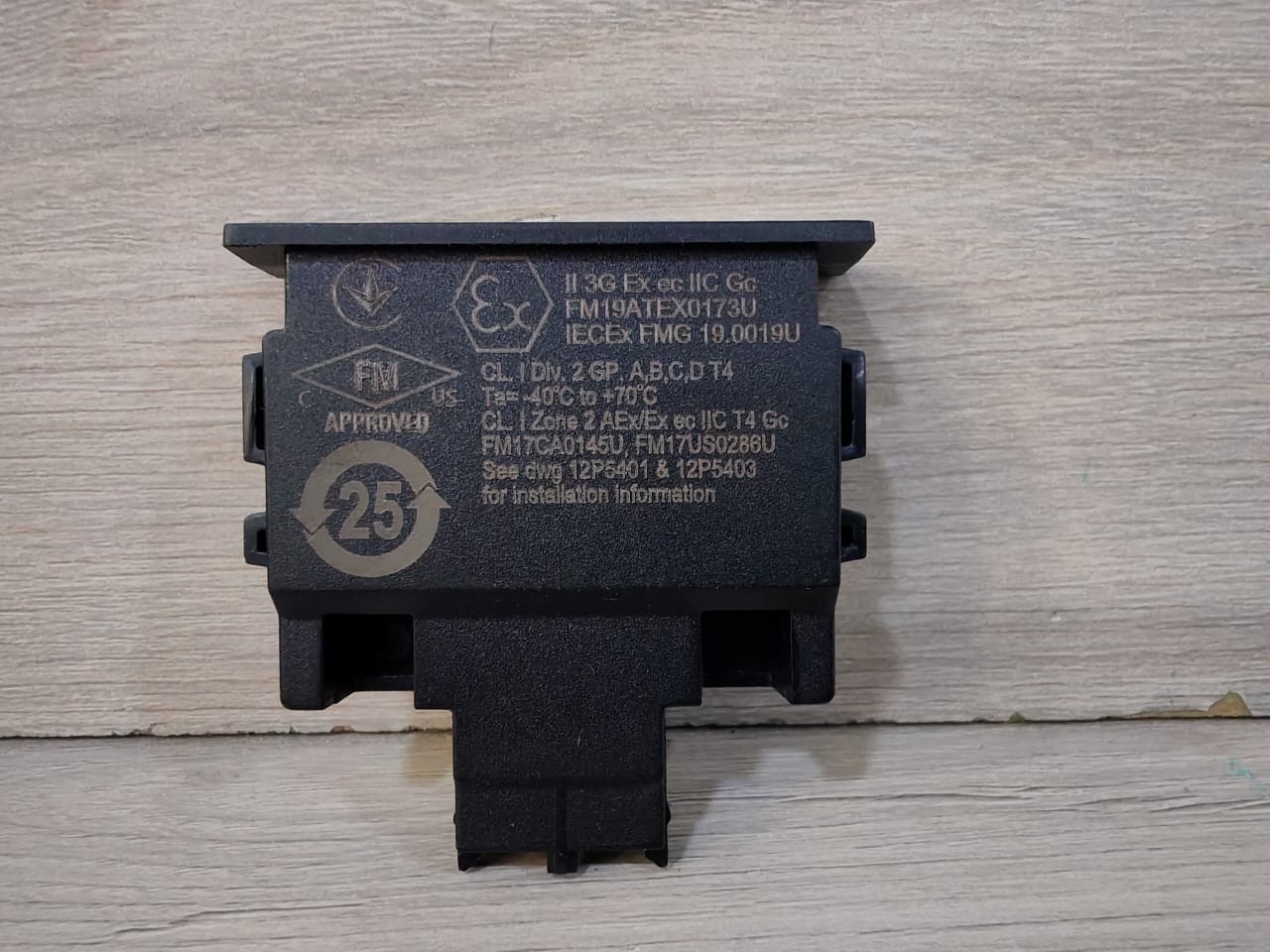 Rosemount 12P4983X722 FISHER-ROSEMOUNT KL4501X1-BH1 ADDRESS Plug No.8 12P4983X722 REV L 2