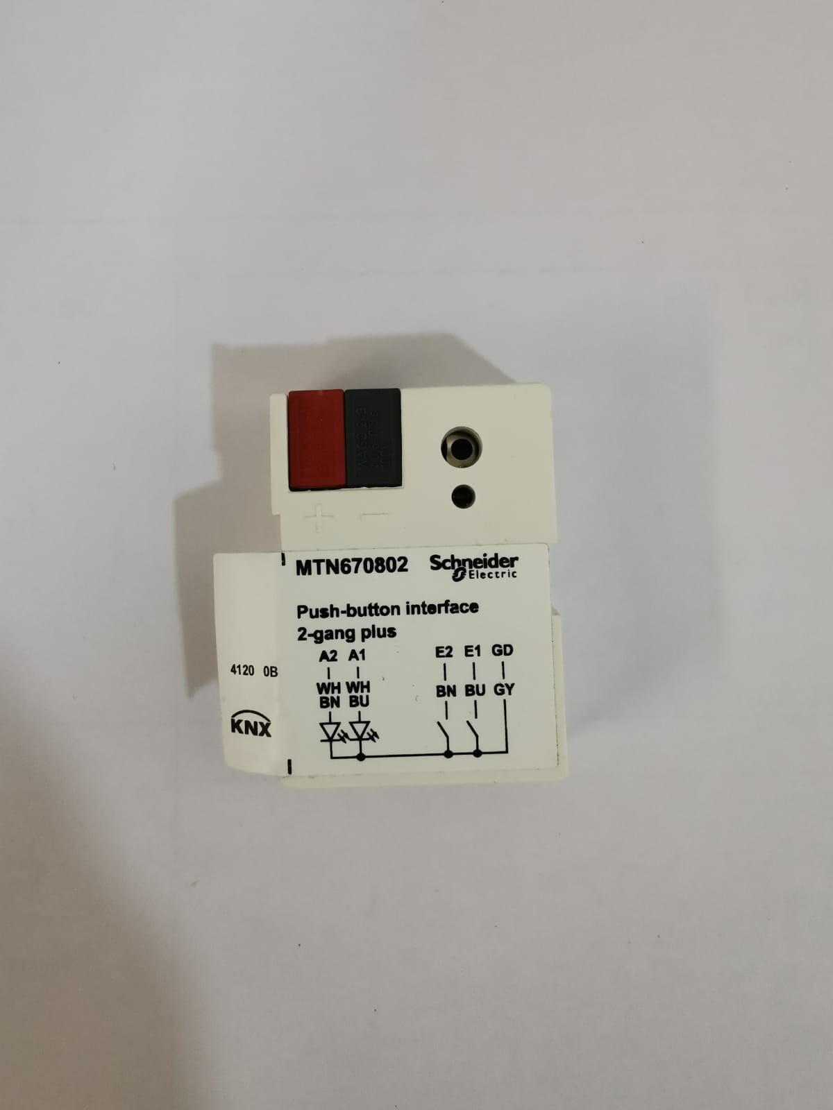Schneider Electric MTN670802 Schneider Electric KNX MTN670802 Push-Button Interface 2-gang Plus 3