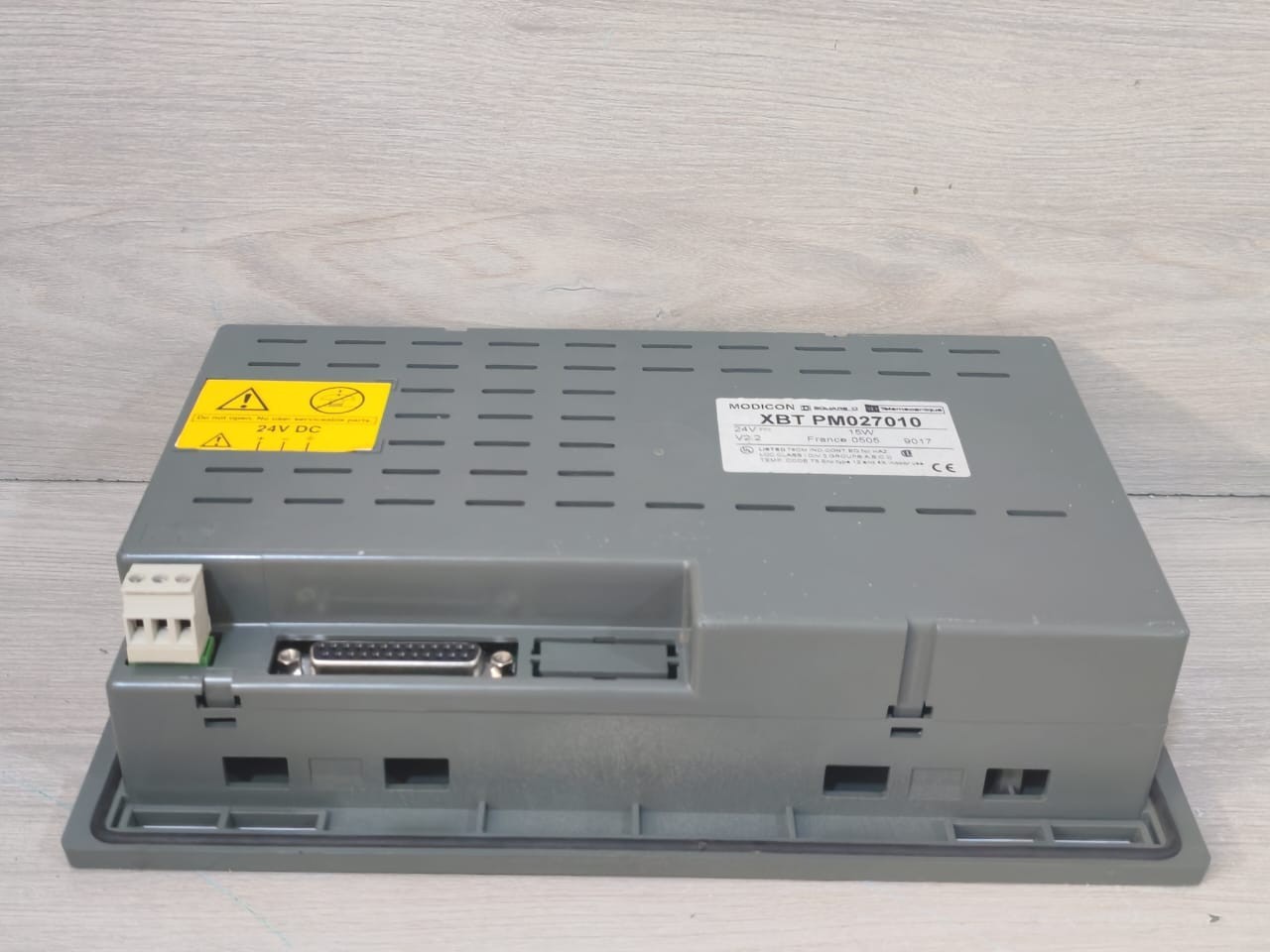 Telemecanique XBT PM027010 Telemecanique Modicon XBT PM027010 Control Panel 9