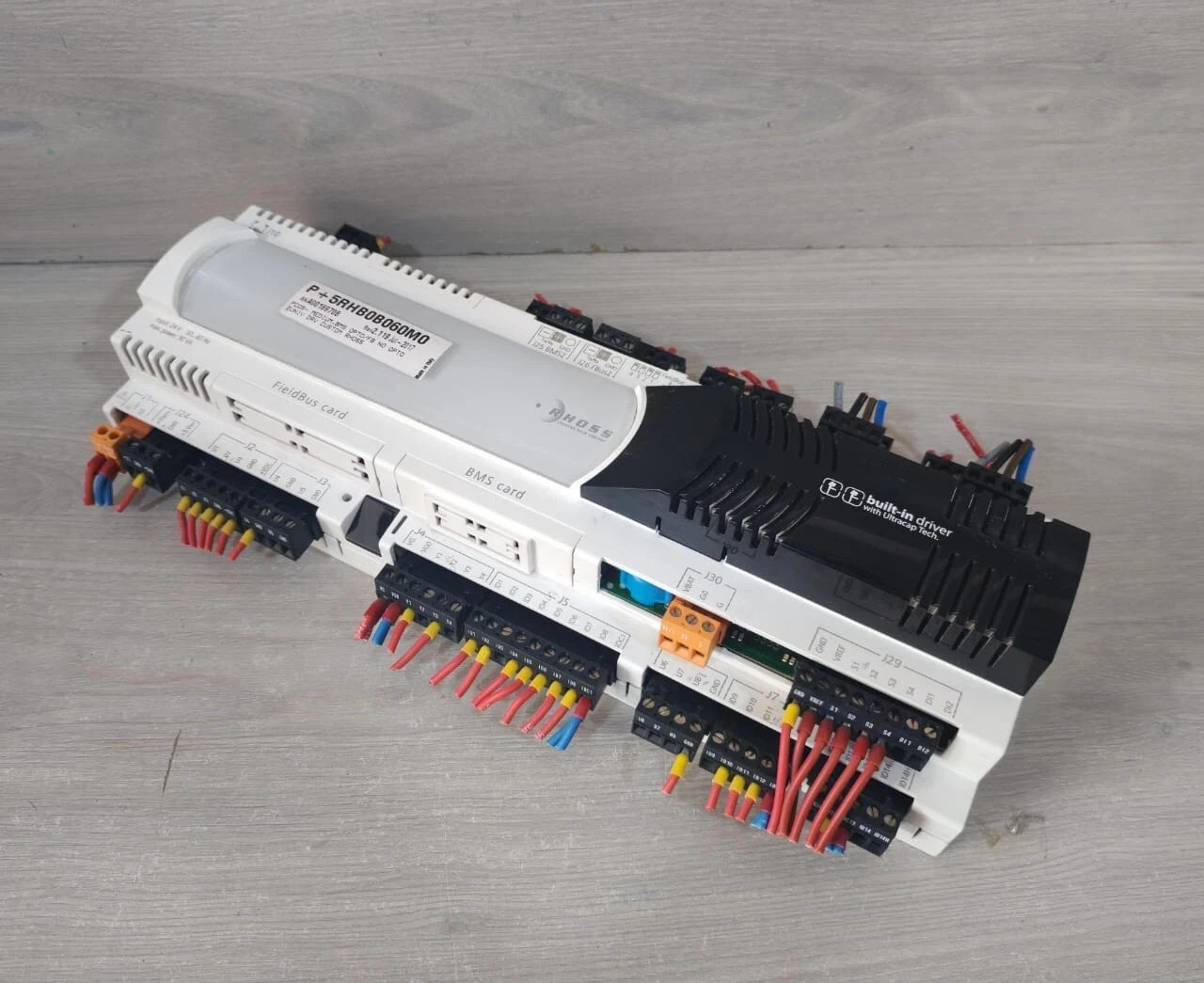 RHOSS CAREL P+5RHB0B060M0 REV 2.119 RHOSS CAREL P+5RHB0B060M0 REV 2.119 BUILT-IN DRIVER W/ ULTRACAP TECH 24V 3
