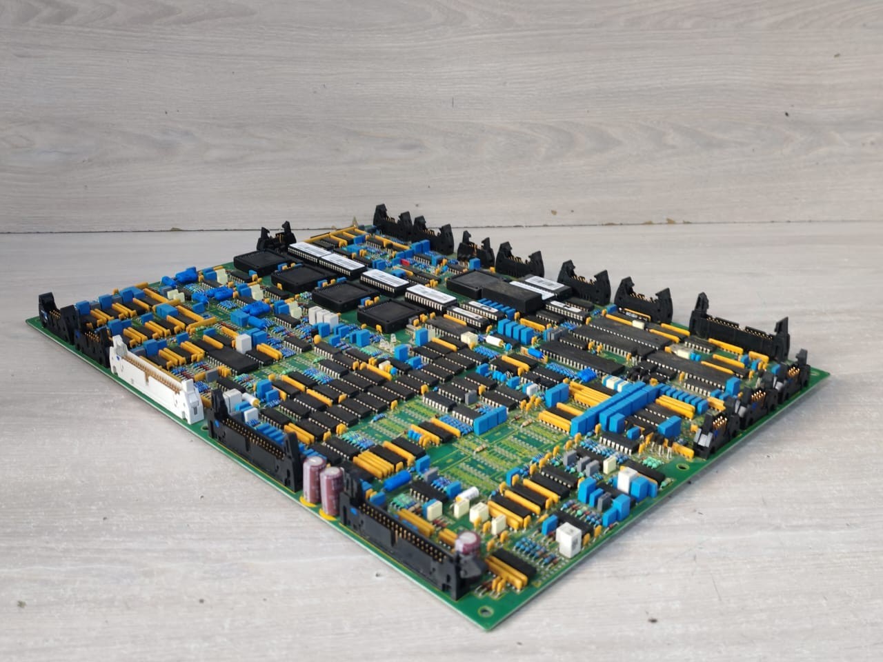 GUTOR 640-1017 GUTOR BY SCHNEIDER ELECTRIC OP2446 / 640-1017 REV 01 MAIN PROCESSOR BOARD 5