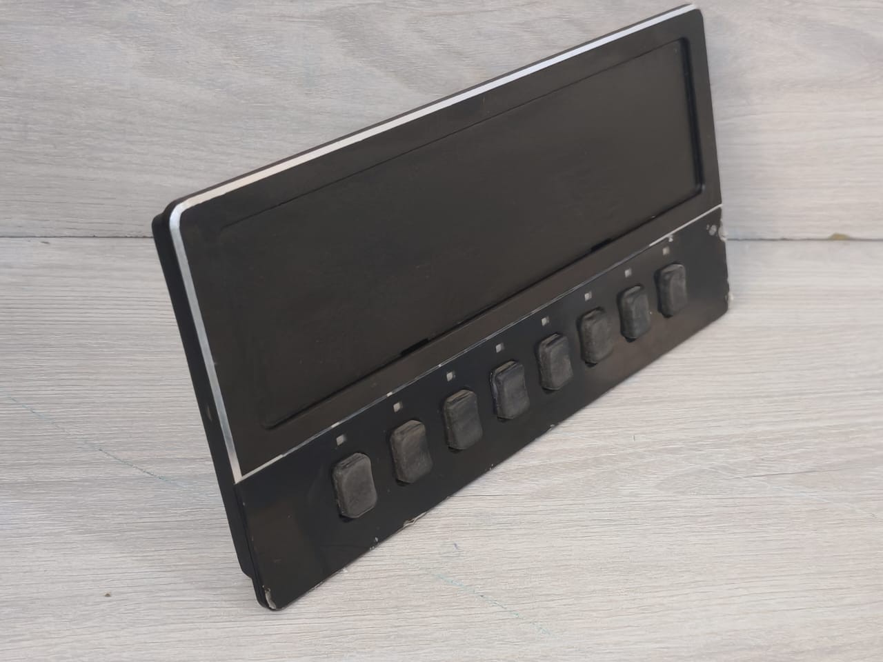 Honeywell HMC-K8 Honeywell HMC-K8 Call Station Extension keypad(8 keys) 10