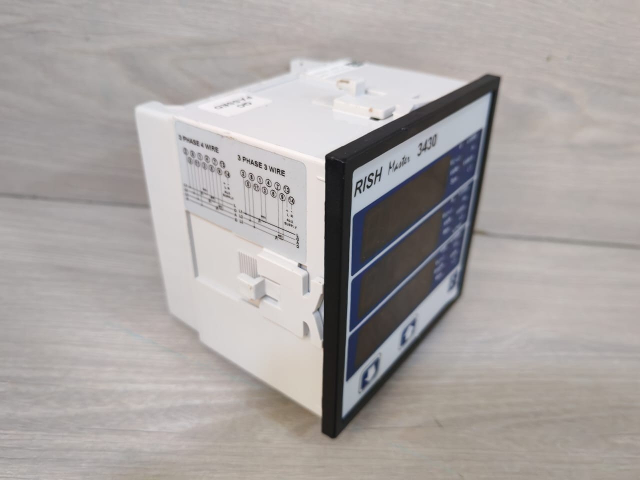 rishab Rish Master 3430 Rish Master 3430 Multi-Function Meter 300V with RS485 + two pulse output 5