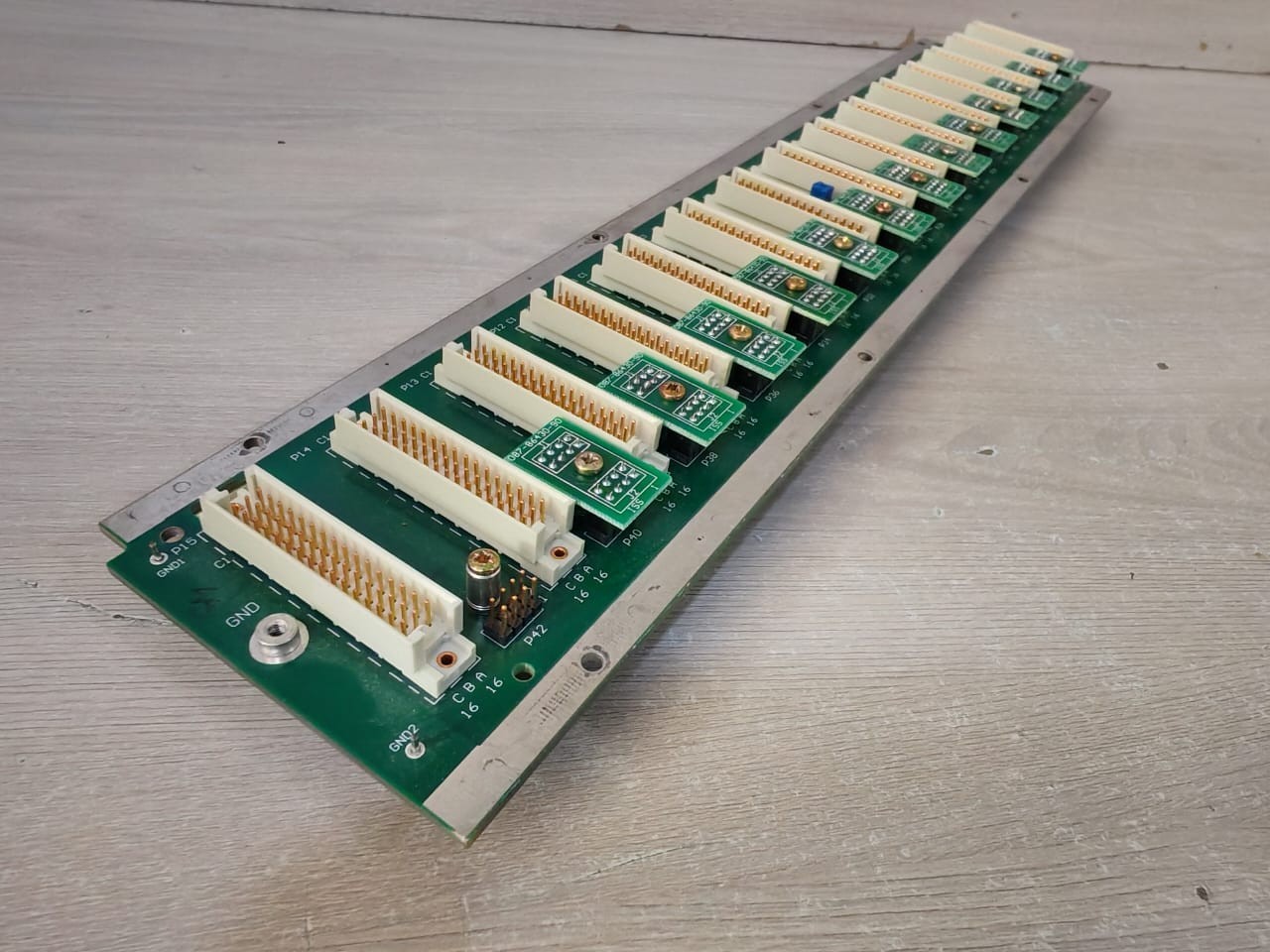 lentronics 028-86401-02 Lentronics 028-86401-02 Expansion Shelf Backplane 15 slot 9