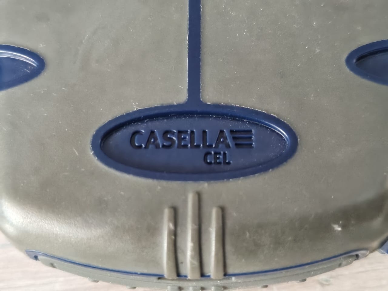 CASELLA CEL-246 W/ CEL-120/2 CASELLA CEL-246 SOUND LEVEL METER & CALIBRATOR CEL-120/2-INCOMPLETE ACCS 9