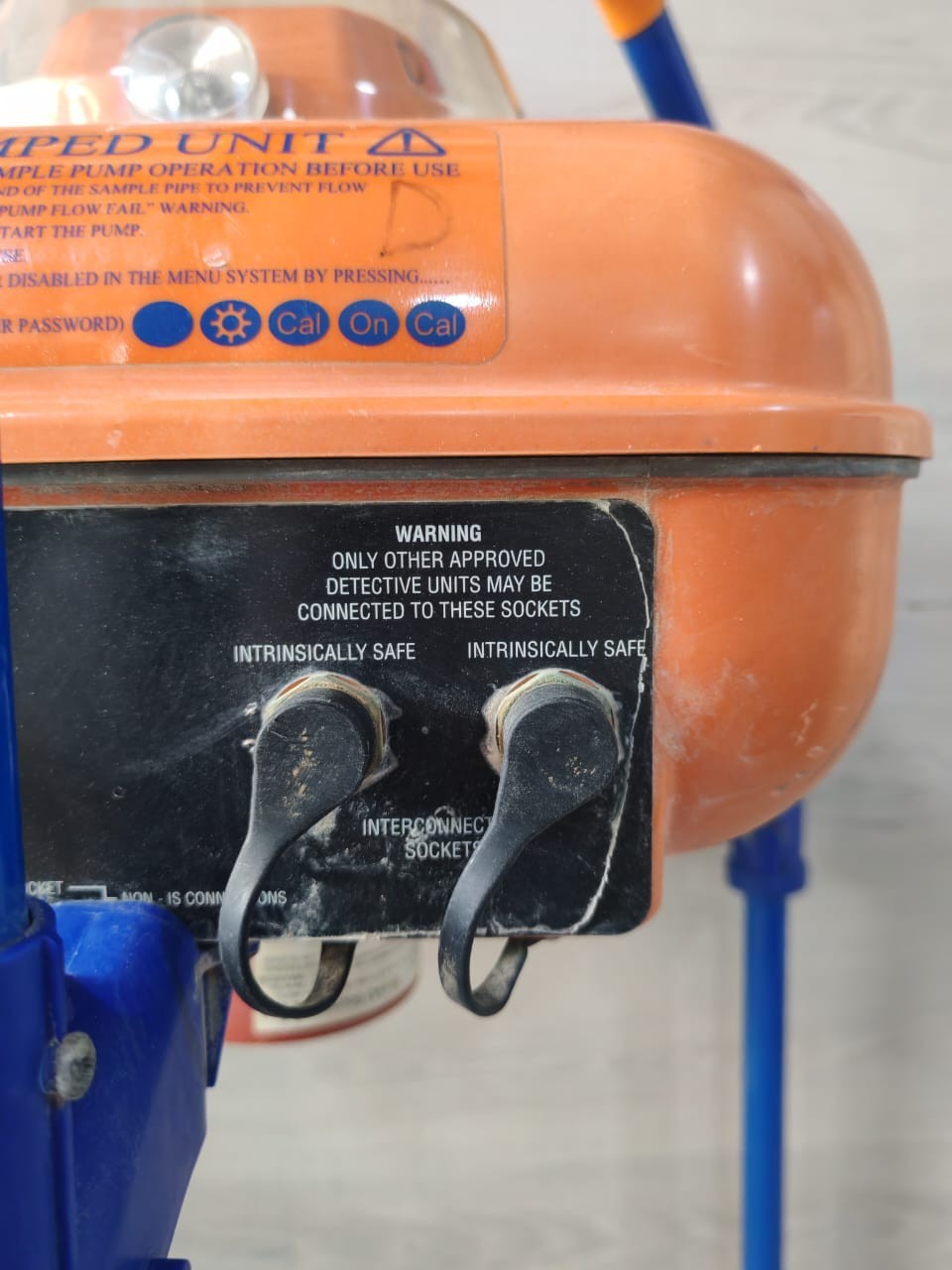 CROWCON SIRA03ATEX2102 CROWCON Detective+ Multi-Gas Monitor Sira03ATEX2102 230VAC 9