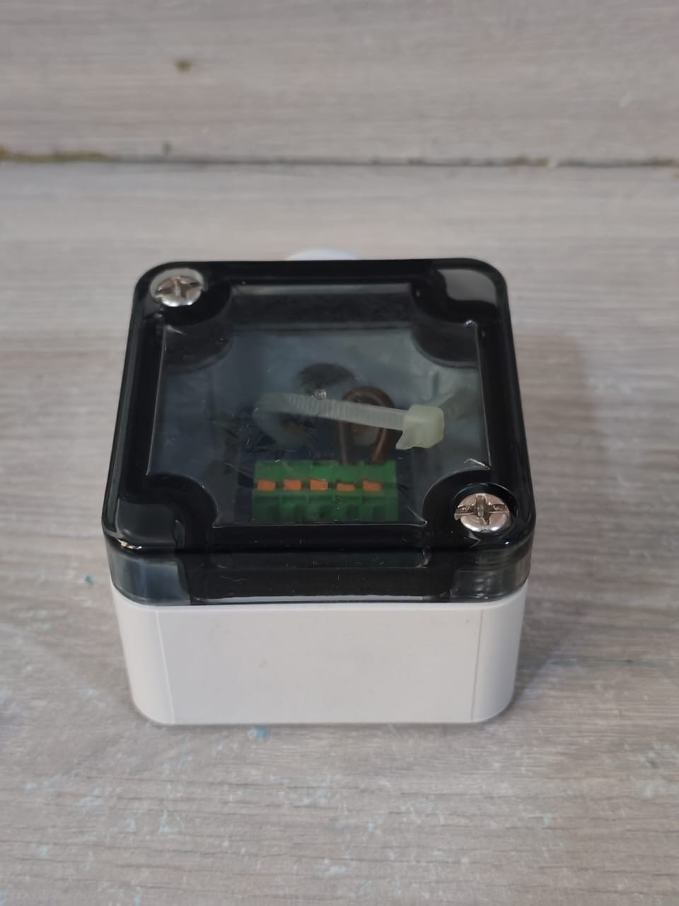 ILIGHT COOPER PE2-EXT ILIGHT COOPER PE2-EXT EXTERNAL CEILING SURFACE MOUNTED PHOTOCELL 5VDC 9