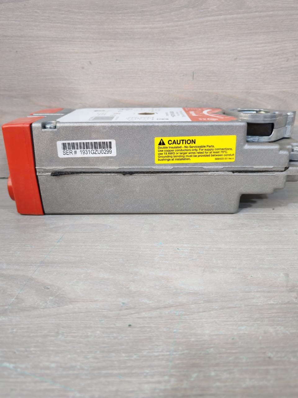 Honeywell S1024-2POS-SW2 Honeywell S1024 2POS SW2 MS8110A1206 Direct Coupled Actuator S1024 2POS SW2 5