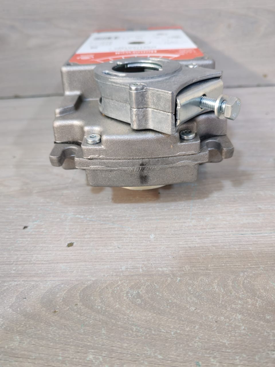 Honeywell S1024-2POS-SW2 Honeywell S1024 2POS SW2 MS8110A1206 Direct Coupled Actuator S1024 2POS SW2 6