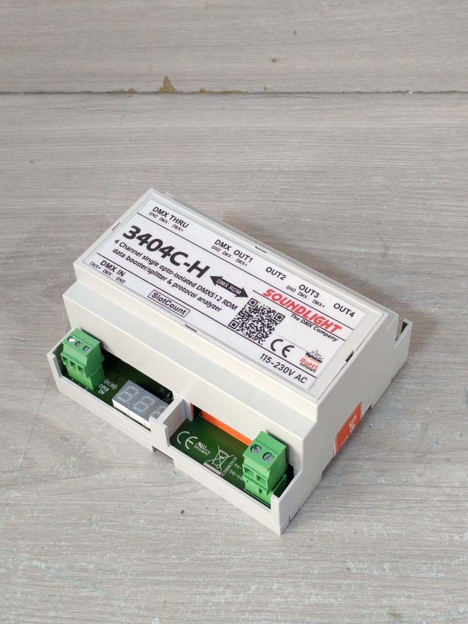 SONDLIGHT 3404C-H SOUNDLIGHT 3404C-H 4 CHANNEL SINGLE OPTO-ISOLATED DMX5 12 RDM DATA BOOSTER 230V 6
