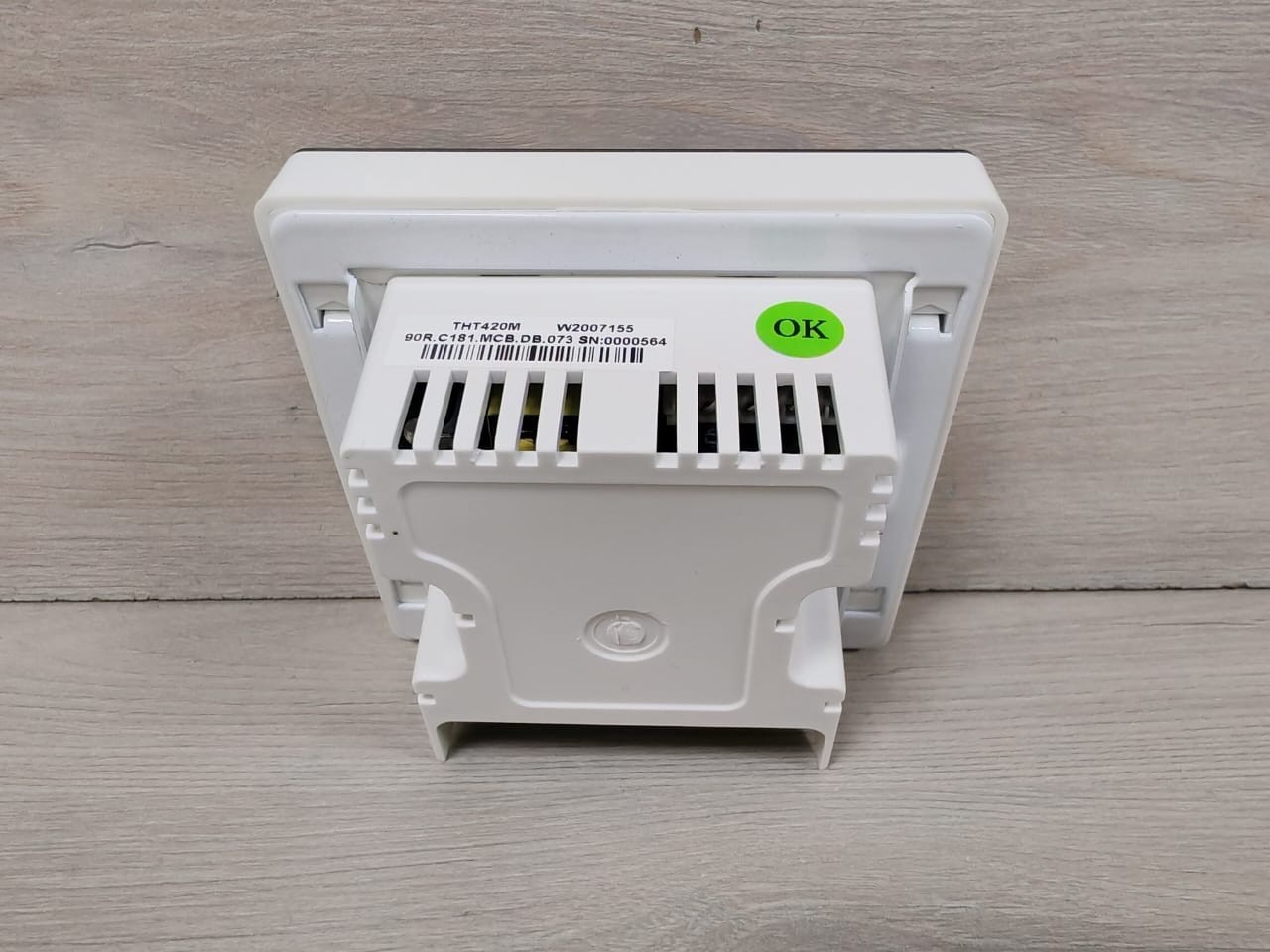 Carrier CARRIER THT420M CARRIER THT420M DCBL FAN COIL UNIT-ROOM THERMOSTAT 3