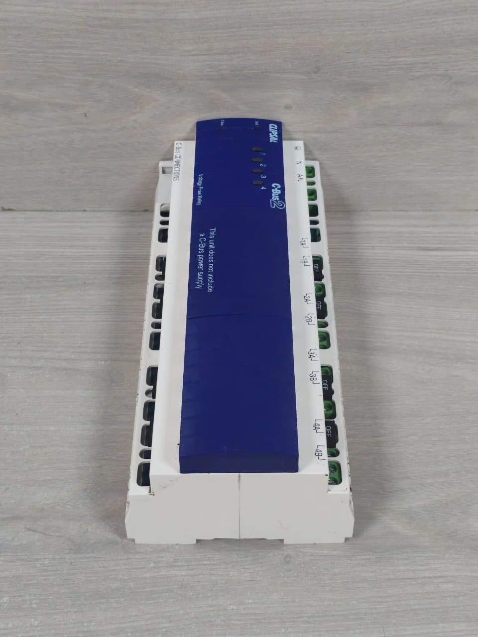 Clipsal MFG-2010 CLIPSAL C-BUS2 L5504RVF20 / LE5504TRVF20 4-CHANNEL VOLTAGE FREE RELAY (MFG-2010) 9