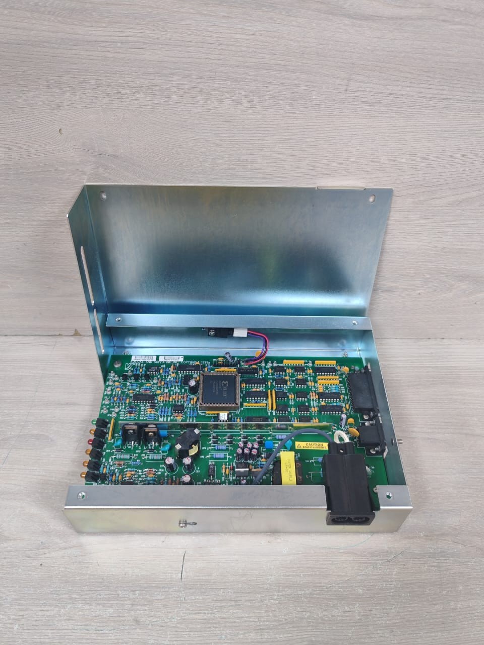 KULICKE & SOFFA N08001-4169-000-26 /N08002-1120-000-39 EFO BOX ASSY