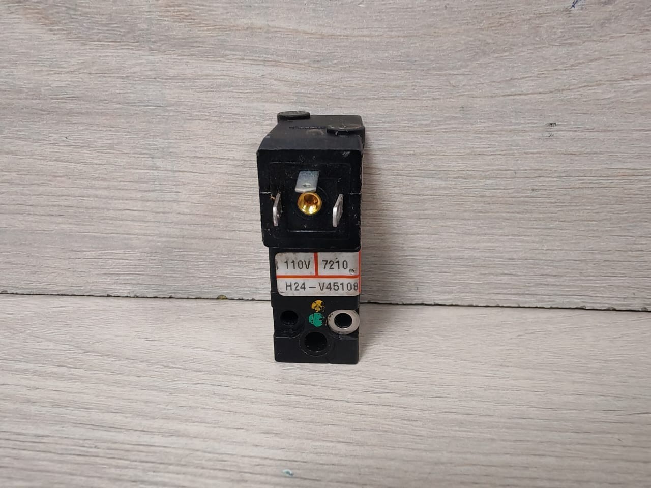 ACL ACL 2/515814 ACL 2/515814 0-6 BAR DN 1,3 SOLENOID VALVE COIL V77-138 DC 2,5W 5