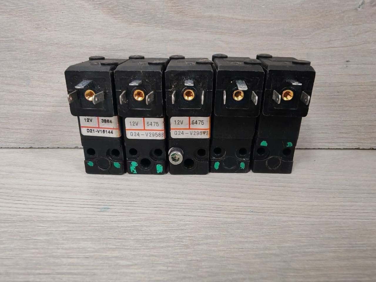 ACL ACL FT0028564-101 ACL FT0028564-101 0-10 BAR DN 0.8 SOLENOID VALVE COIL 12V DC 2,5W 2