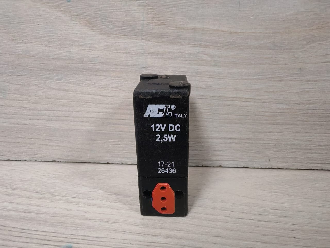 ACL ACL FT0028564-101 ACL FT0028564-101 0-10 BAR DN 0.8 SOLENOID VALVE COIL 12V DC 2,5W 6