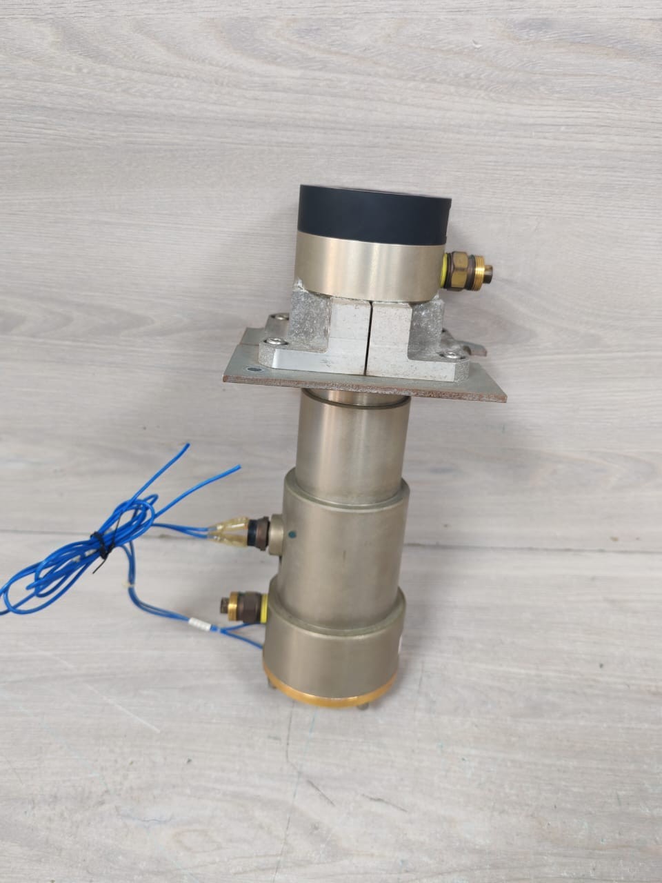 FANUC A97L-0201-0972 A5147K 183 FANUC FO A97L-0201-0972 A5147K 183 LASER BEAM ABSORBER 5