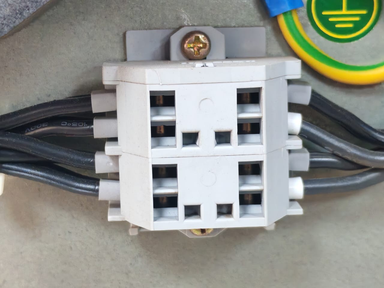 Fanuc A04B-0815-D370 Fanuc A04B-0815-D370 Cooling Fan Unit 4