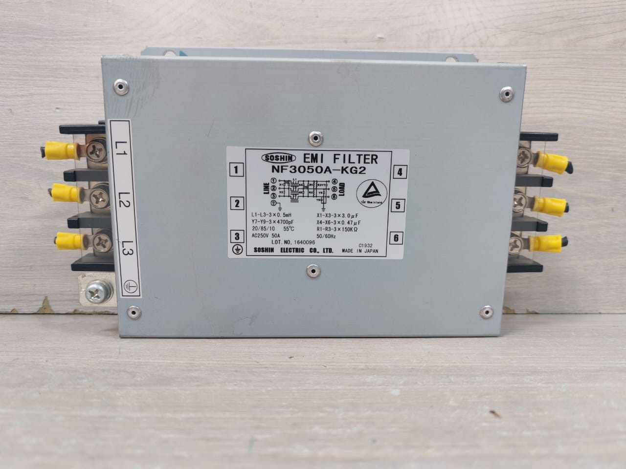 SOSHIN EMI FILTER NF3050A-KG2