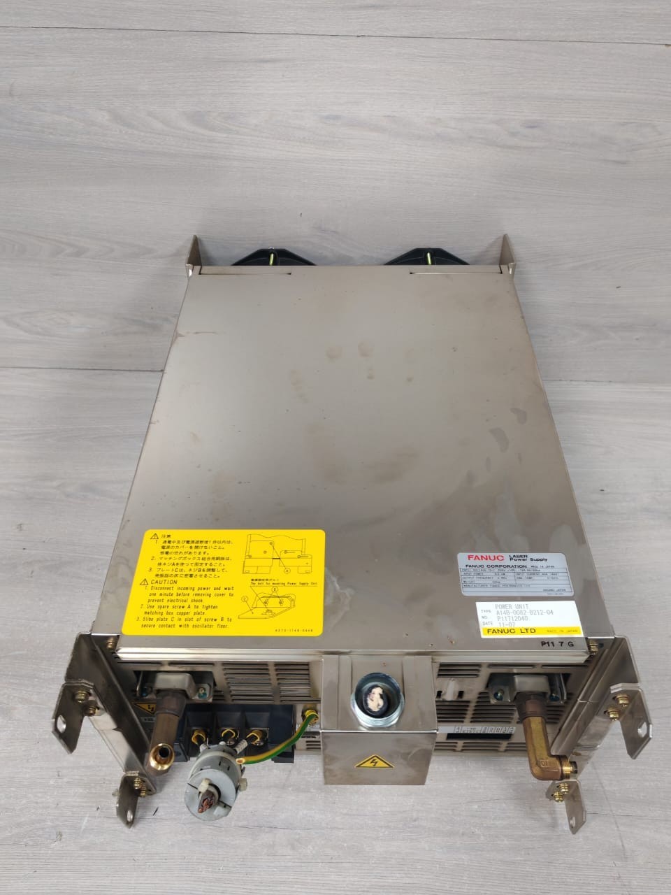 FANUC A14B-0082-B212-04 FANUC A14B-0082-B212-04 Laser Power Supply 9