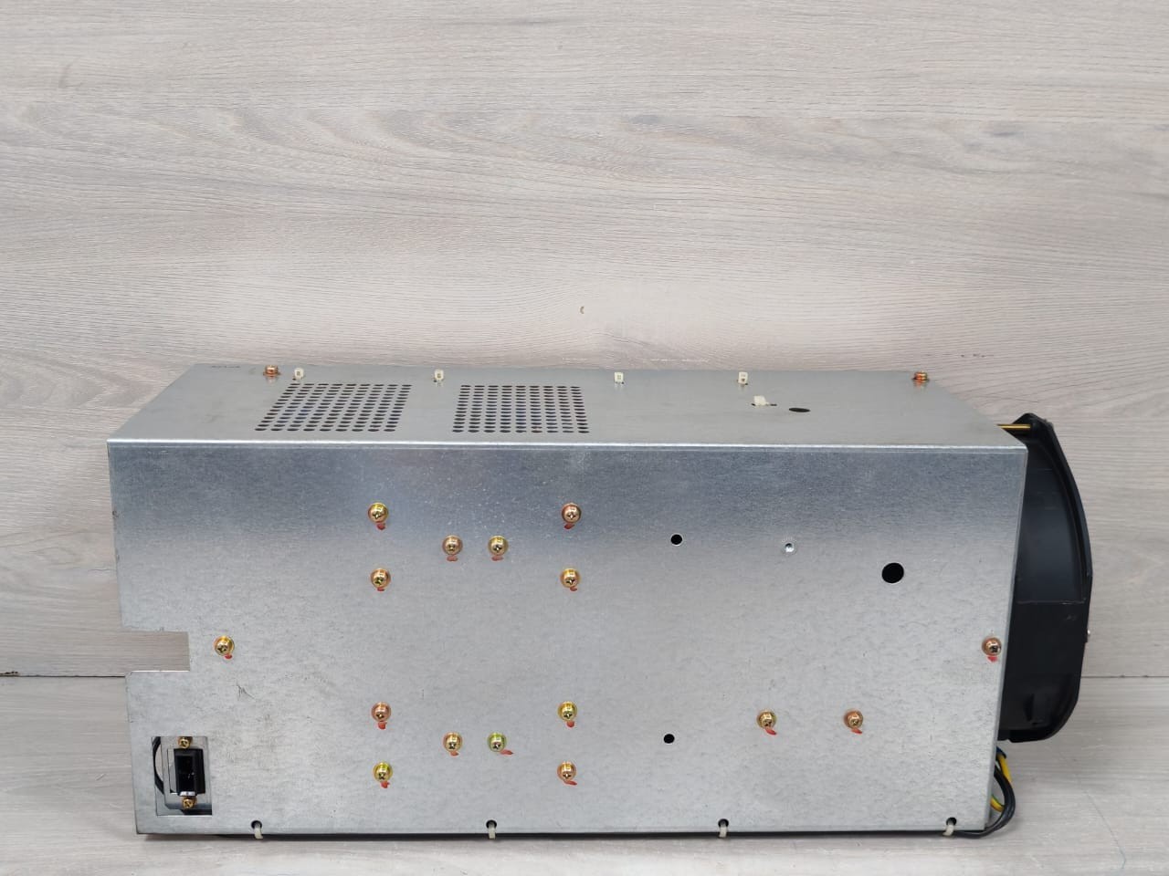 FANUC A14B-0082-B326-03 Fanuc A14B-0082-B326-03 Laser Power Unit 10