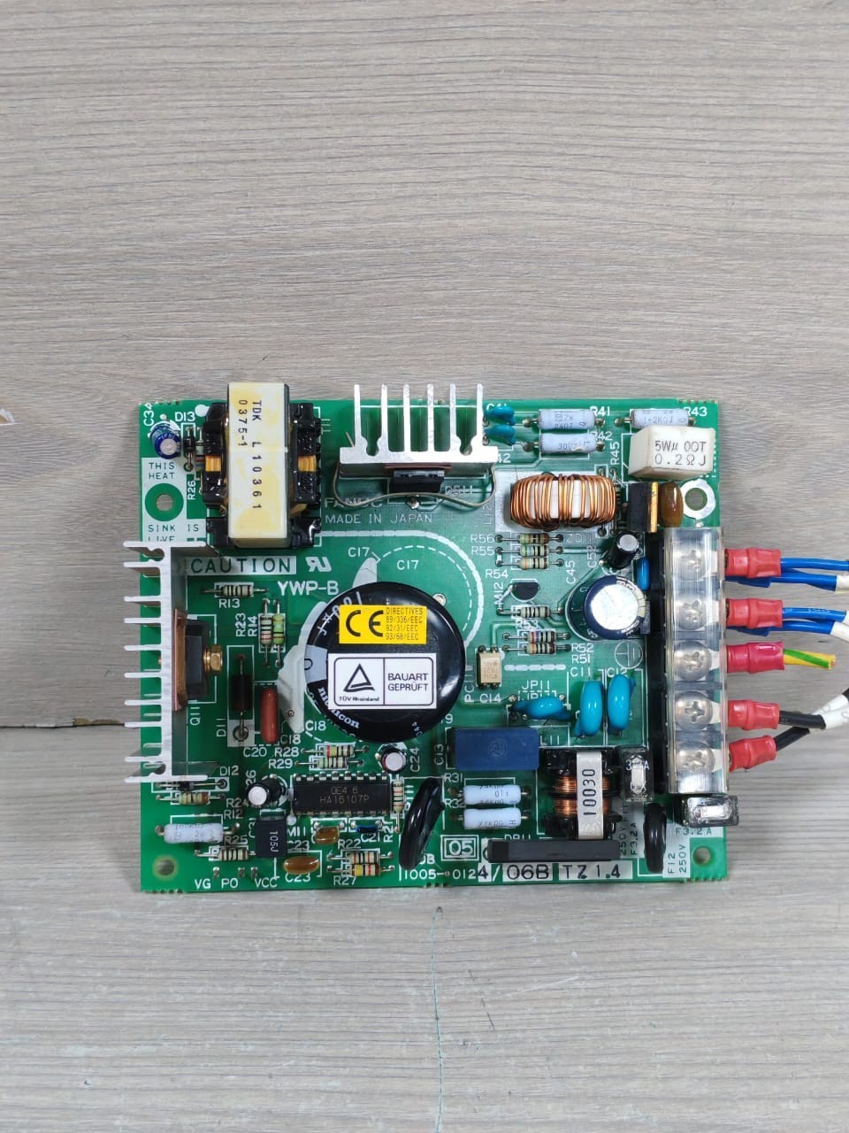 FANUC A20B I005-0124/06B TZ01.4 / A350-I005-T122/05 PCB CARD