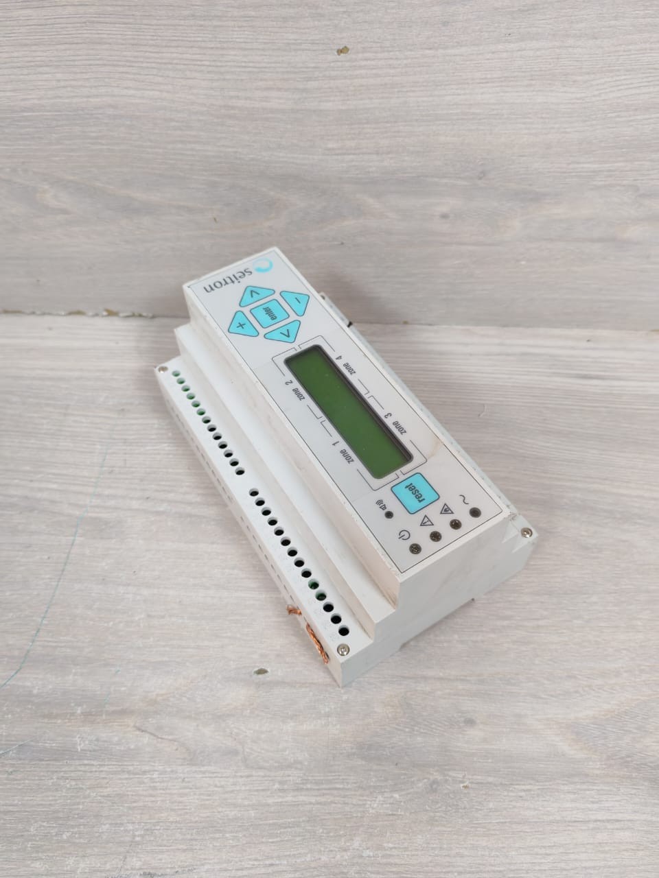 SEITRON RYM02M SEITRON RYM02M 32 07 SE MODBUS CONTROL UNIT FOR GAS DETECTION 3