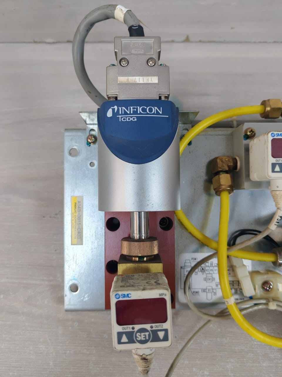 Fanuc A04B-0815-C403 FANUC A04B-0815-C403 GAS EXHAUST CONTROLLER 4