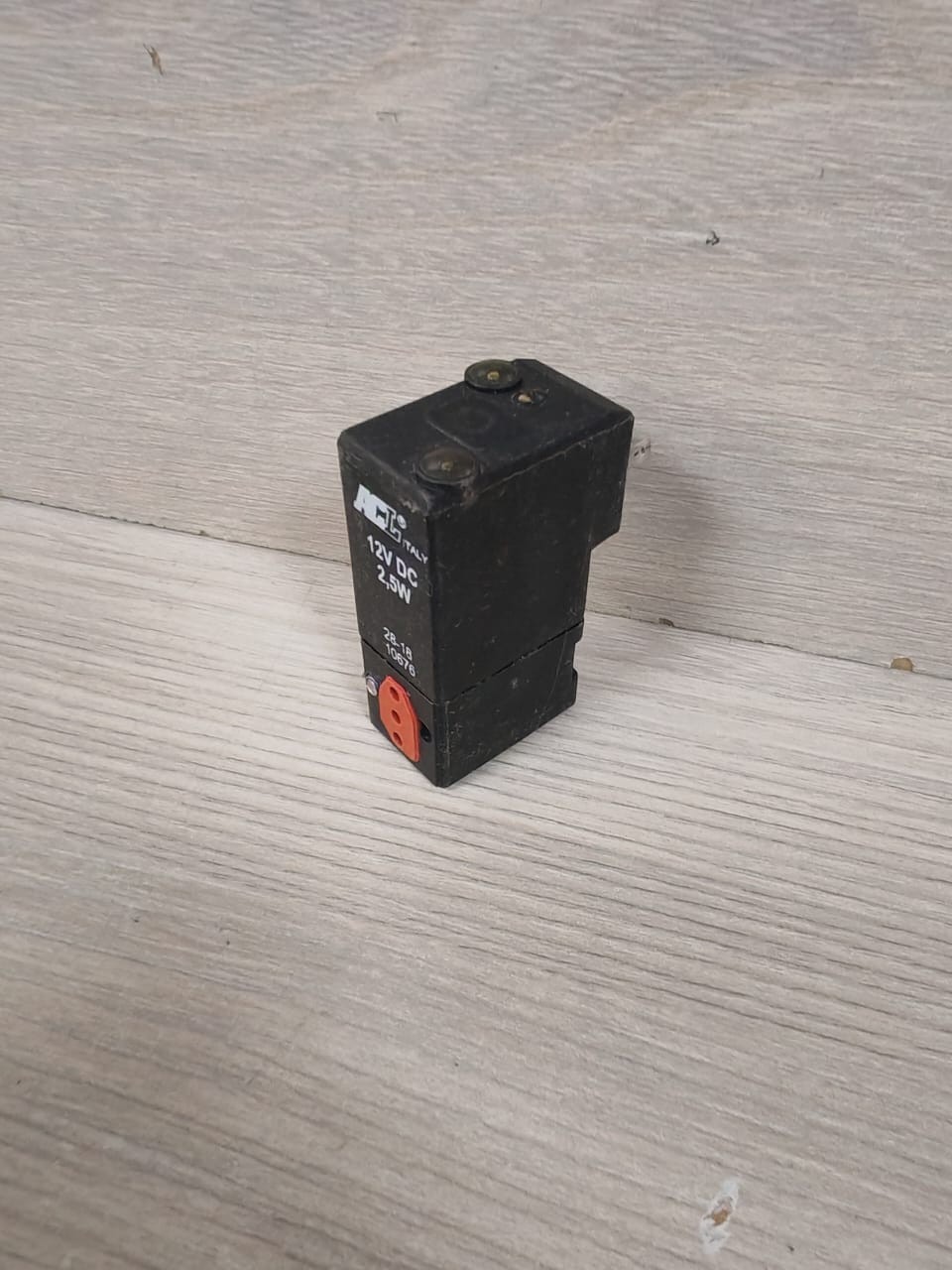 ACL 2/515811 ACL 2/515811 0-6 BAR DN 1,3 SOLENOID VALVE COIL 12V DC 2,5W 7