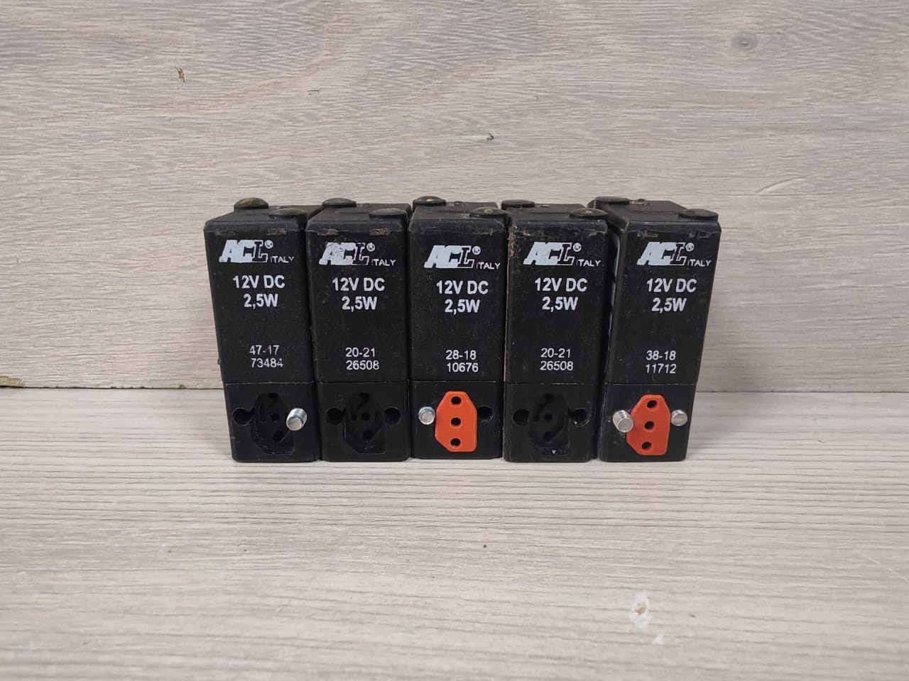 1 LOT ACL 2/515811 0-6 BAR DN 1,3 SOLENOID VALVE COIL 12V DC 2,5W