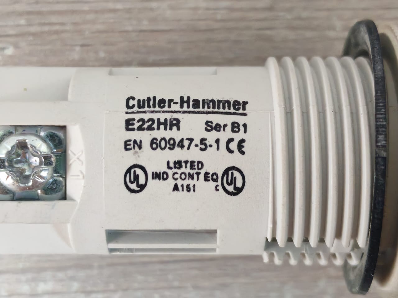 Eaton E22HRP0X8 Eaton Cutler-Hammer E22HRP0X8 White Monoblock Indicating Light Unit 3