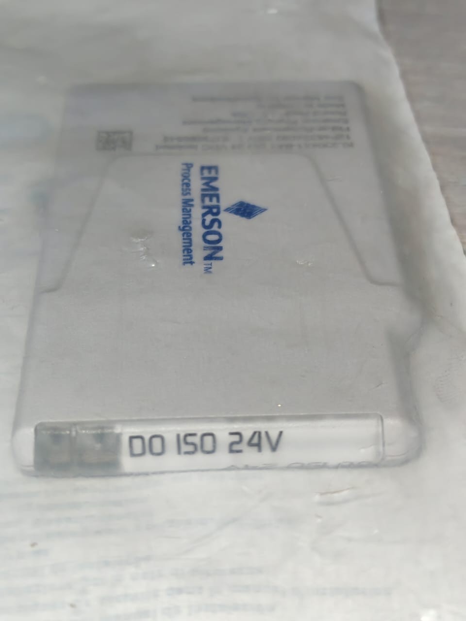 Emerson 12P4633X092 REV.L EMERSON KL3004X1-BA1 DO 24VDC 12P4633X092 REV.L ISOLATED 4