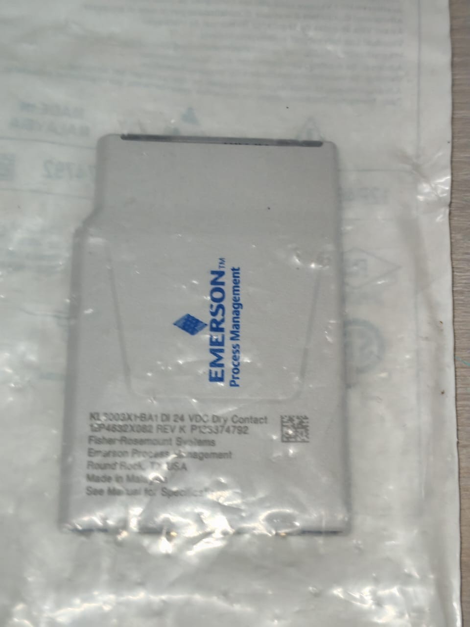 Emerson 12P4632X082 REV.K EMERSON KL3003X1-BA1 D1 24VDC 12P4632X082 REV.K DRY CONTACT 3