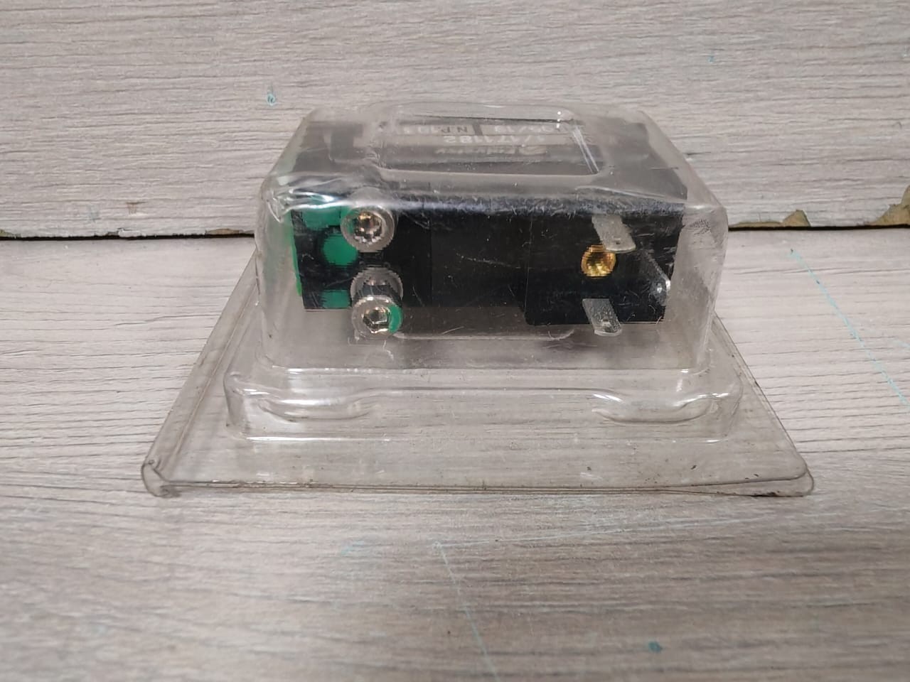 ACL V77-138 ACL 2/515814 0-6 BAR DN 1,3 SOLENOID VALVE COIL V77-138 DC 2,5W 4