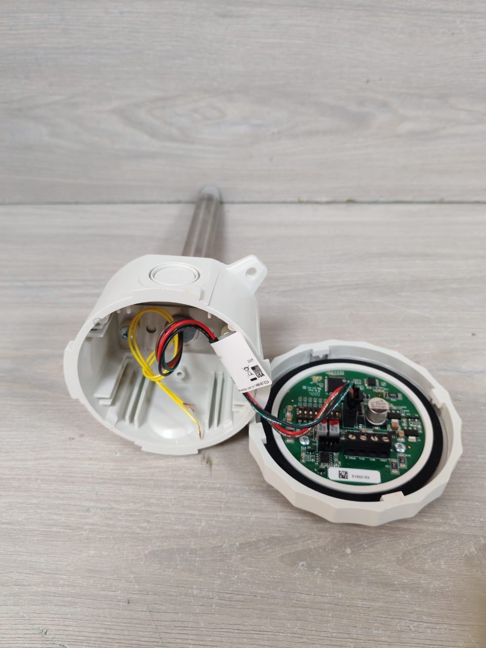 ALERTON /TREND RH-115P-NA-DC-HT ALERTON /TREND RH-115P-NA-DC-HT SERIES DUCT HUMIDITY TRANSMITTER 10VDC 5