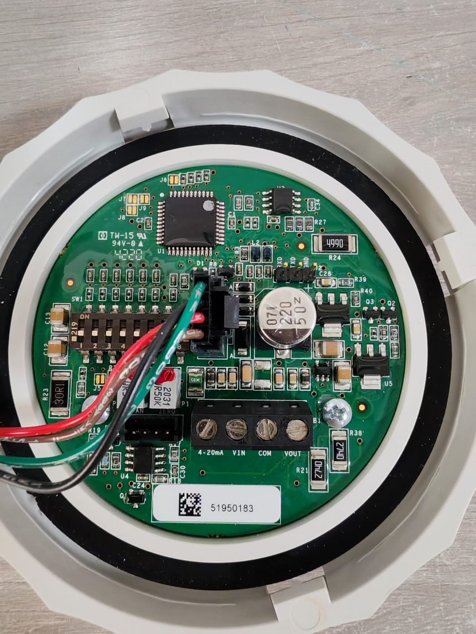 ALERTON /TREND RH-115P-NA-DC-HT ALERTON /TREND RH-115P-NA-DC-HT SERIES DUCT HUMIDITY TRANSMITTER 10VDC 7