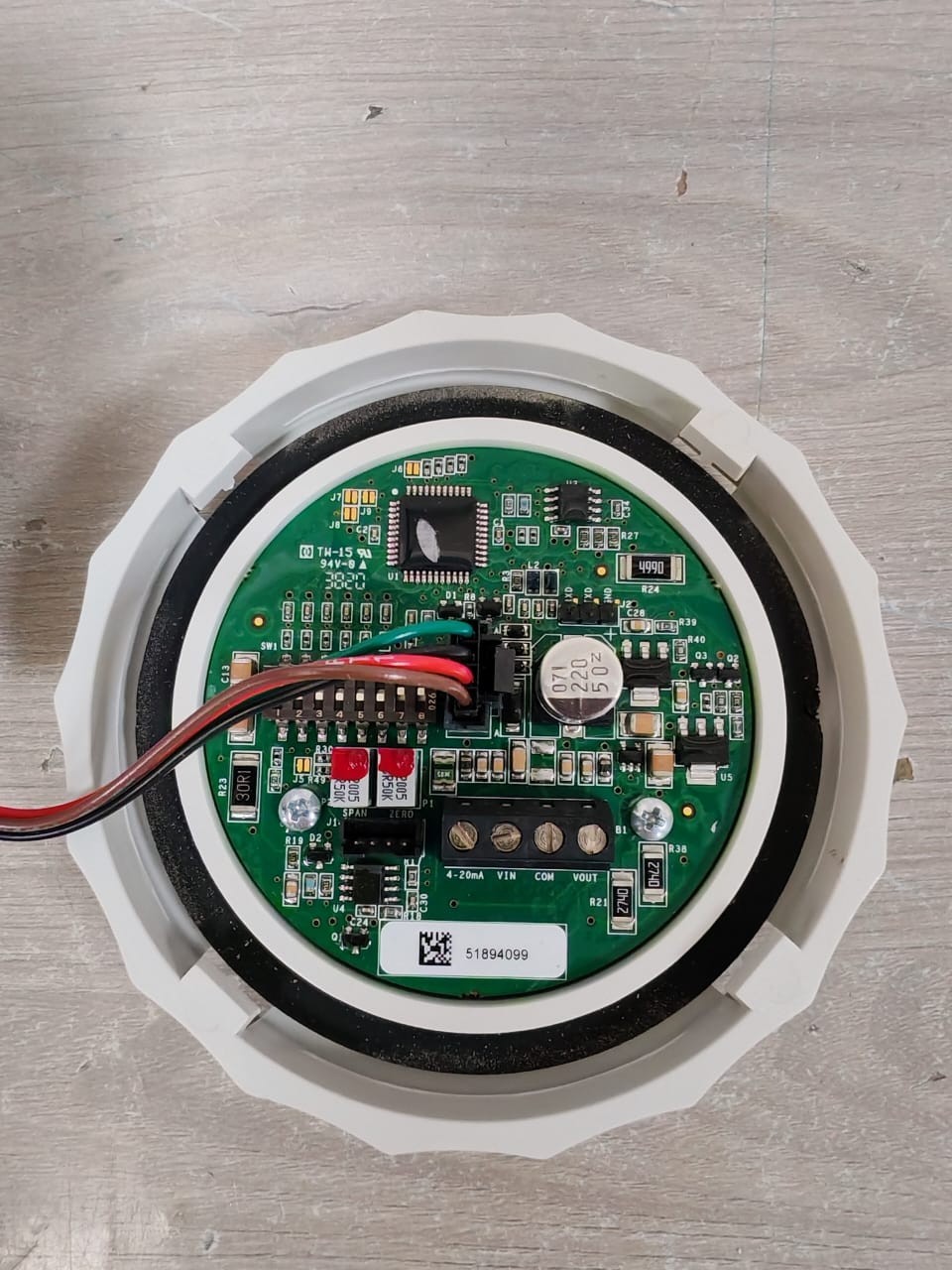 ALERTON /TREND RH-115P-NA-DC-HT ALERTON /TREND RH-115P-NA-DC-HT SERIES DUCT HUMIDITY TRANSMITTER 10VDC 6