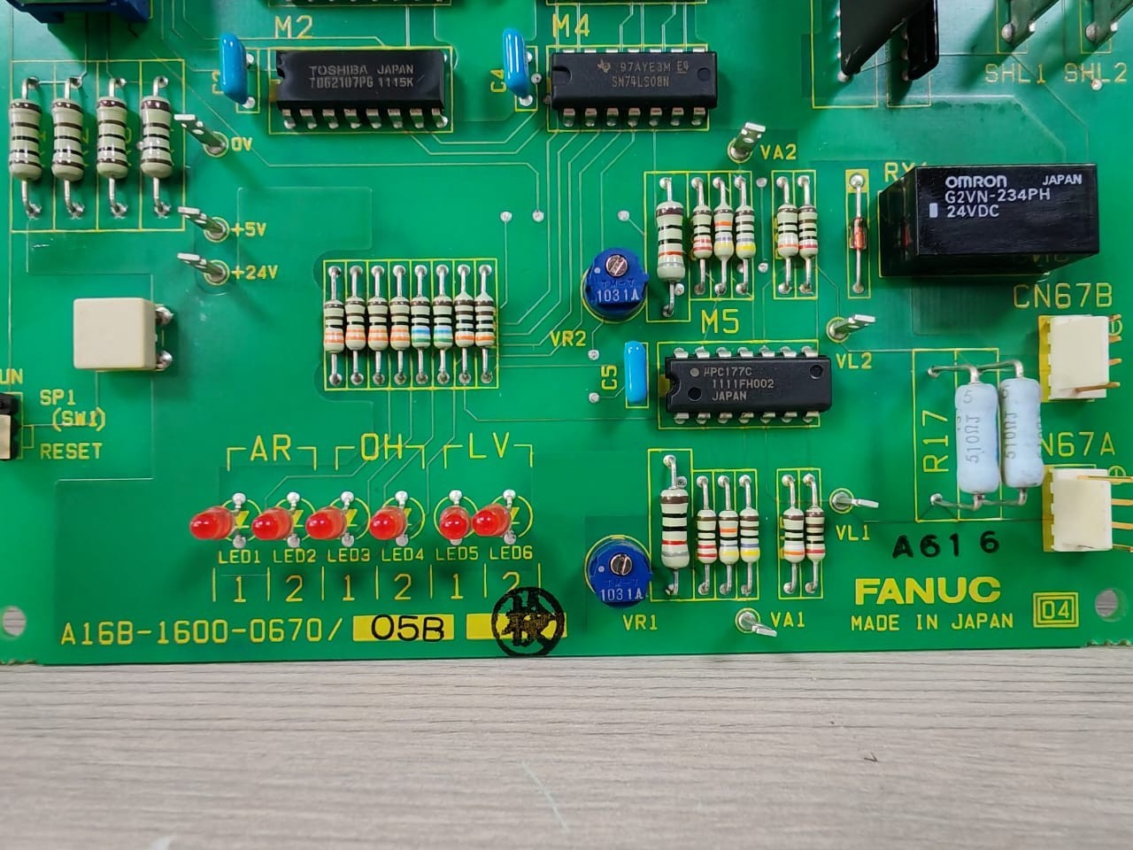 FANUC A320-1600-T672/04 FANUC A16B-1600-0670 05B / A320-1600-T672/04 PCB Card 3