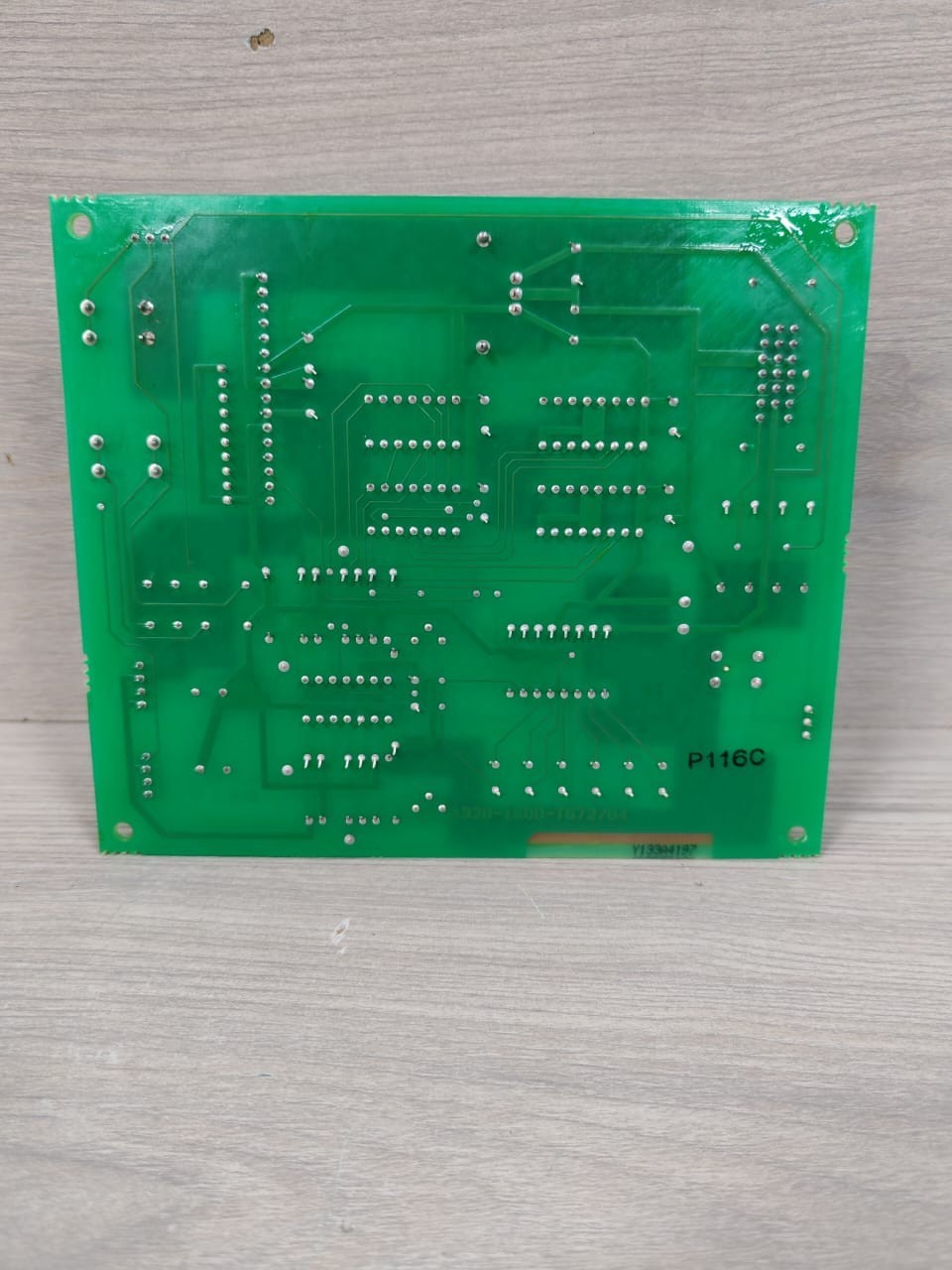 FANUC A320-1600-T672/04 FANUC A16B-1600-0670 05B / A320-1600-T672/04 PCB Card 7