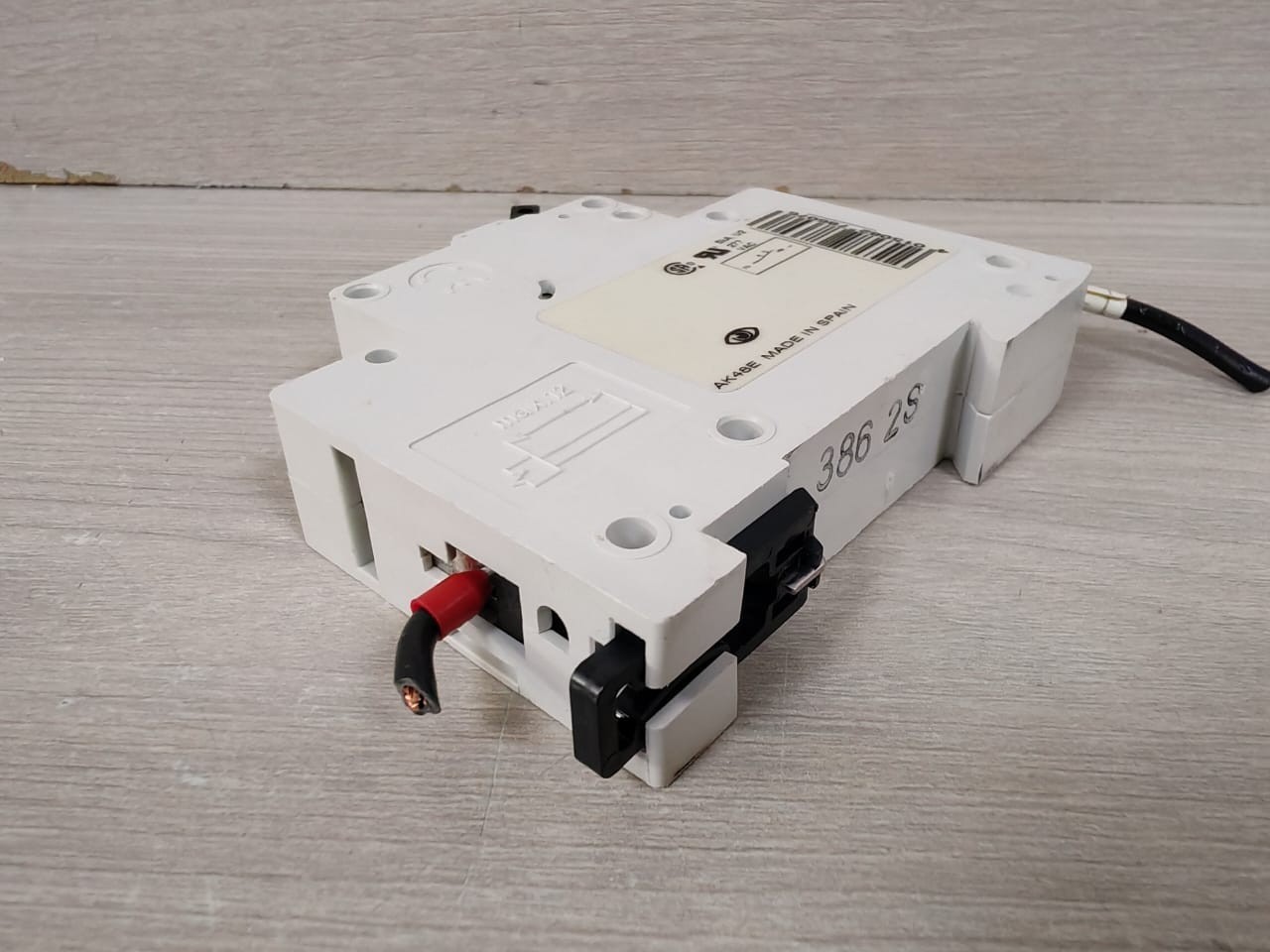 Moeller FAZ -S2/1 MOELLER XPOLE FAZ -S2/1 CIRCUIT BREAKER 3