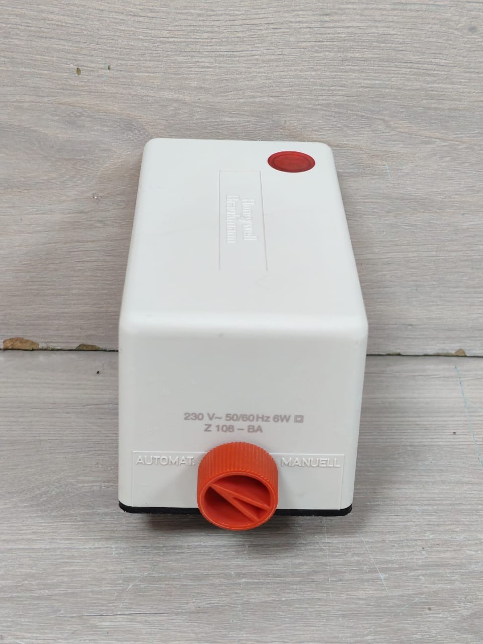 Honeywell Z108/Z108-BA HONEYWELL BRAUKMANN Z108/Z108-BA ELECTRIC THERMAL VALVE ACTUATOR 7
