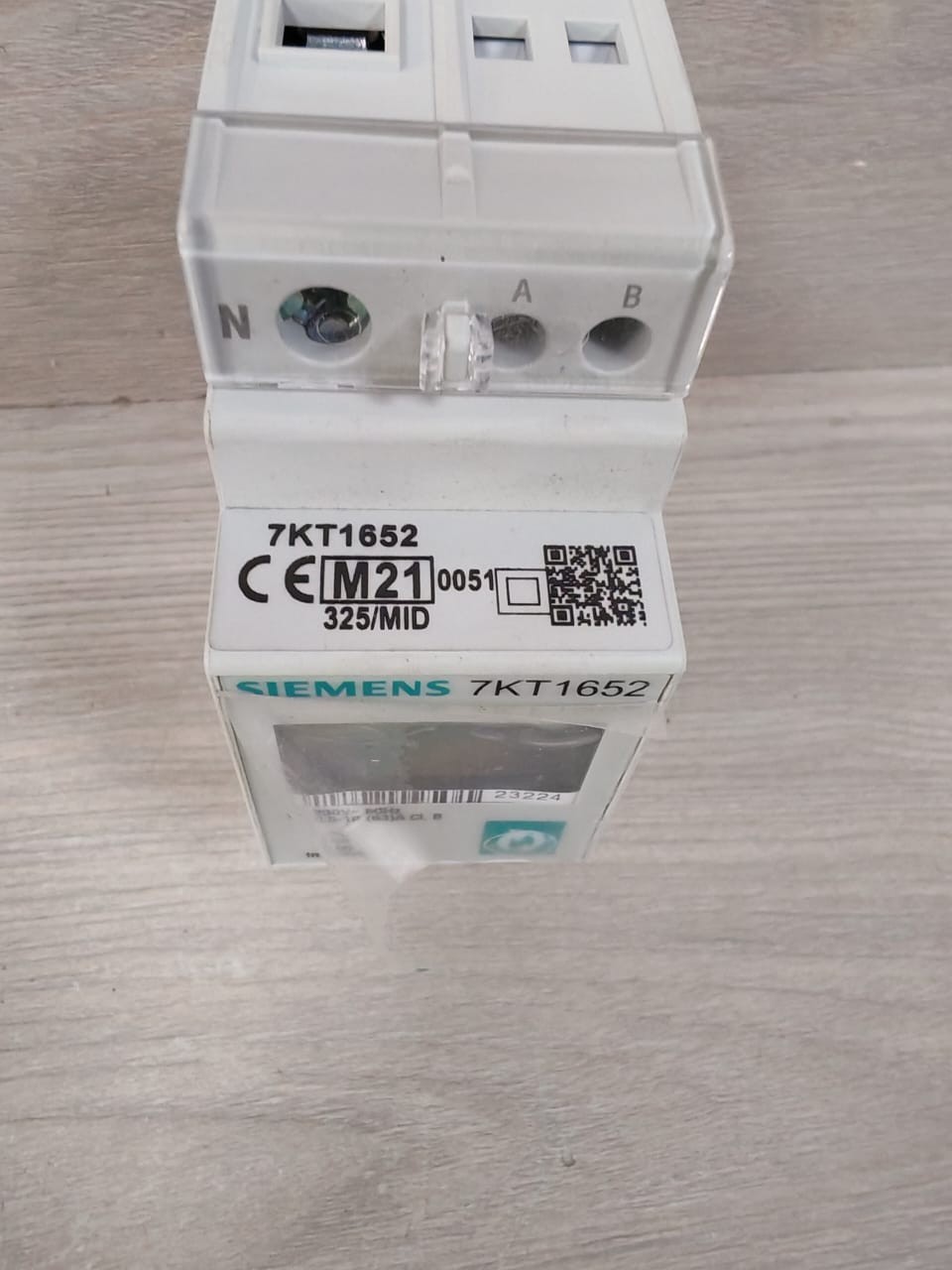 Siemens 7KT1652 SIEMENS 7KT1652 POWER MONITORING DEVICE 7