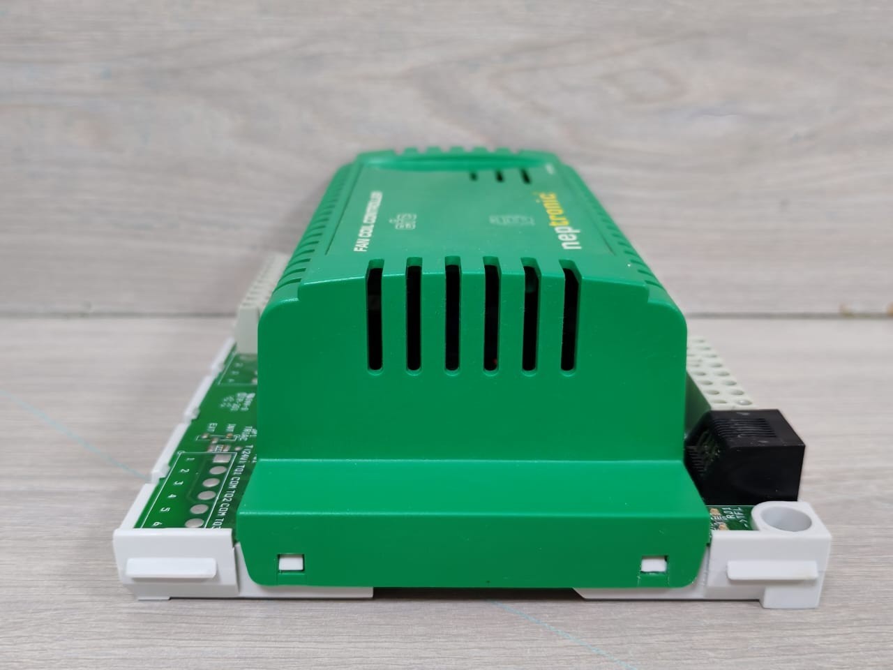 Neptronic EFC72-MT1 Neptronic NF EFC72-MT1 Fan Coil Controller 6